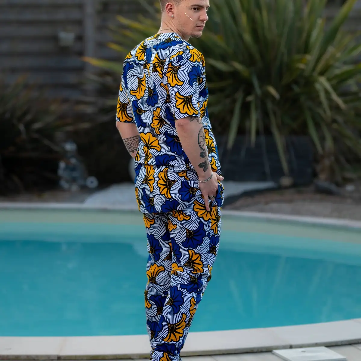 Ensembe homme chemise et pantalon