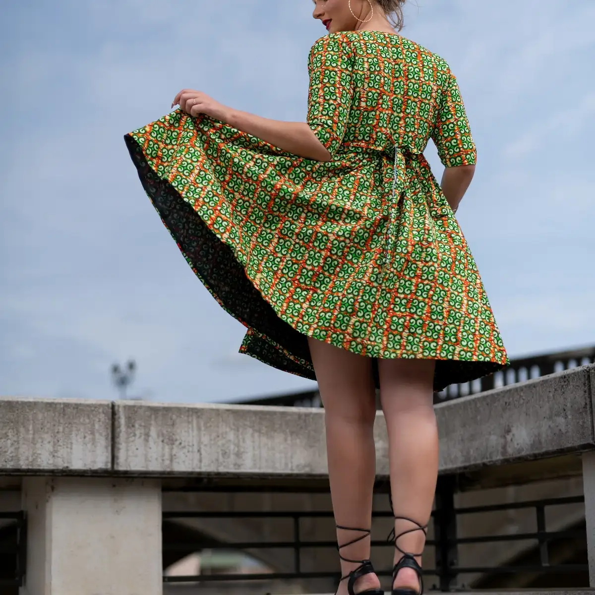 robe portefeuille courte en wax