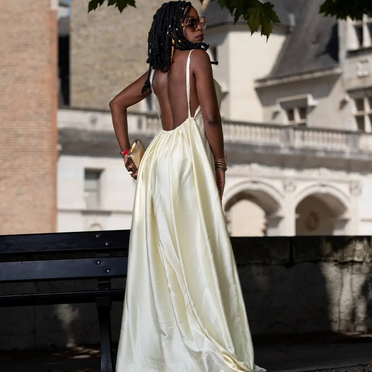 robe blanche longue dos nu